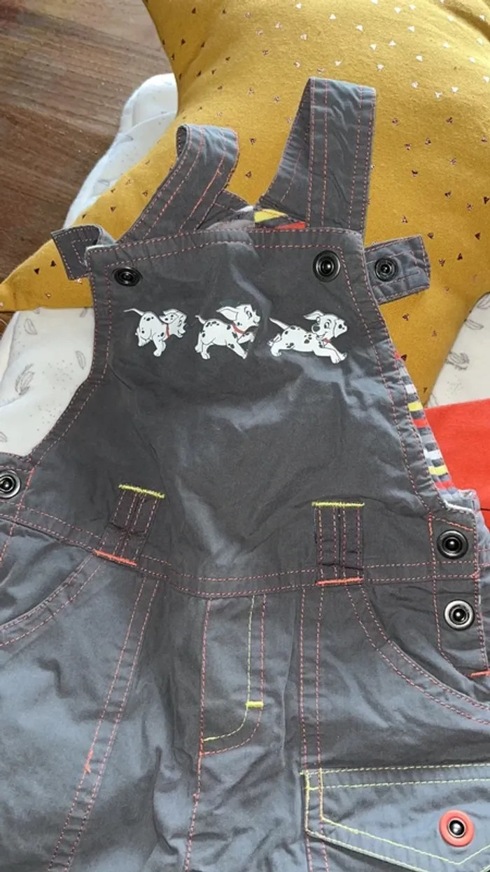 Ensemble Disney salopette/ polo 9 mois - photo numéro 3