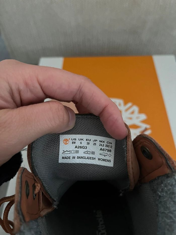 Paire de Timberland rose femme pointure 39 - photo numéro 7