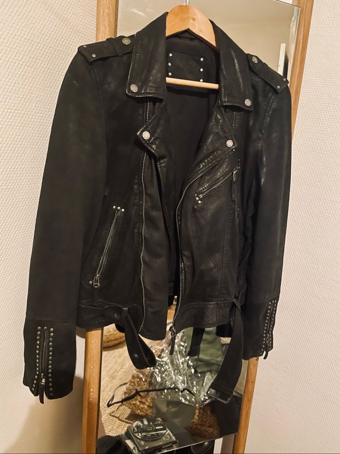 Perfecto cuir noir 42/44 original clouté - photo numéro 5