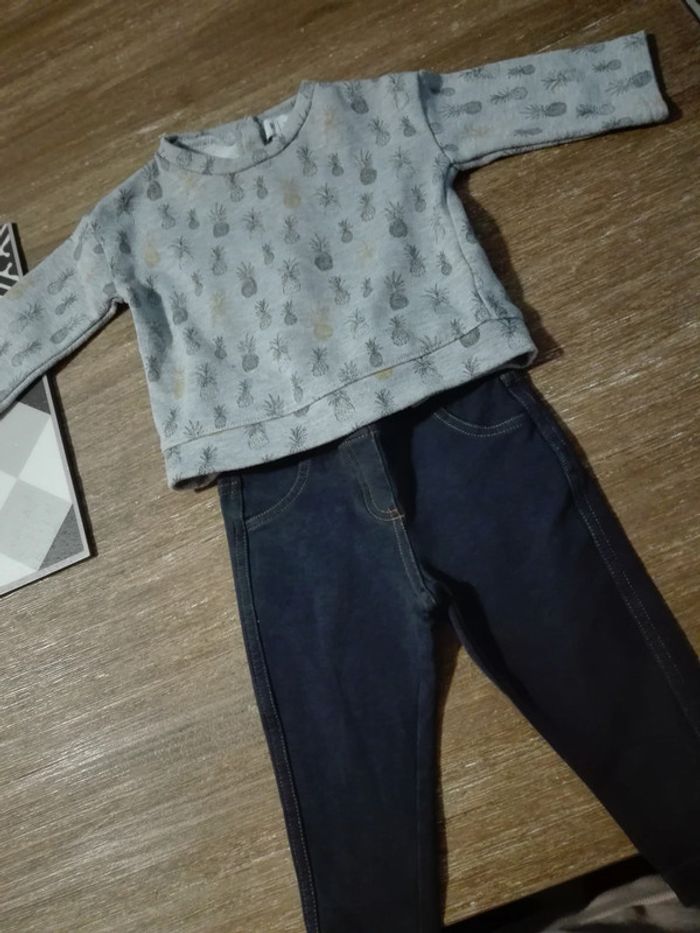 Ensemble sweat ananas jegging jean bébé fille 9 mois