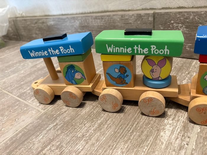 Lot train Winnie l’ourson et voitures en bois - photo numéro 4