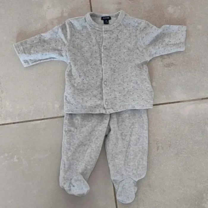Gros lot de vêtements automne fille - taille 3 mois - 20 pièces - photo numéro 9
