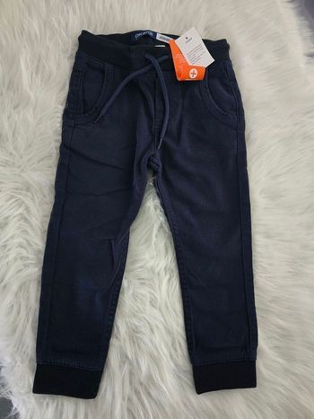 Neuf ( non porté) 💙💙😍🏷 superbe pantalon jogger 3 ans garçon 💙💙😍