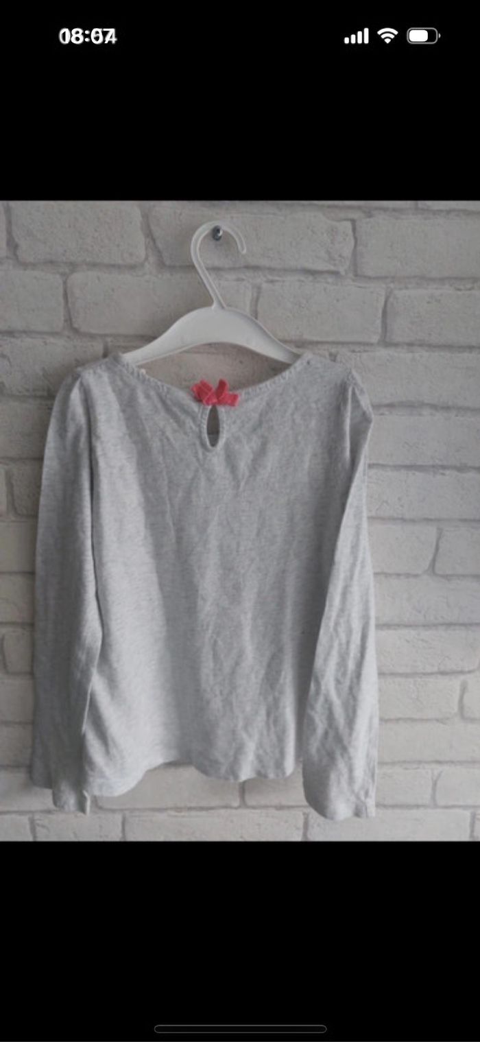Tee shirt manches longues Oshkosh taille 6 ans - photo numéro 2