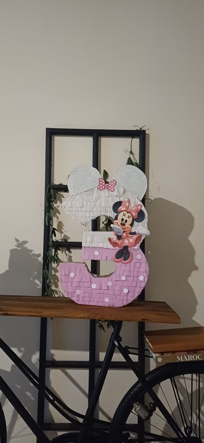 Pinatas enfants XL Minnie