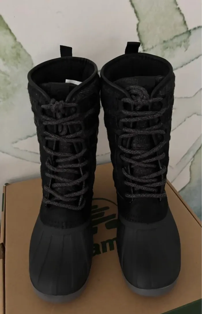 Botte de neige fourrées Kamik noir gris après ski - photo numéro 3