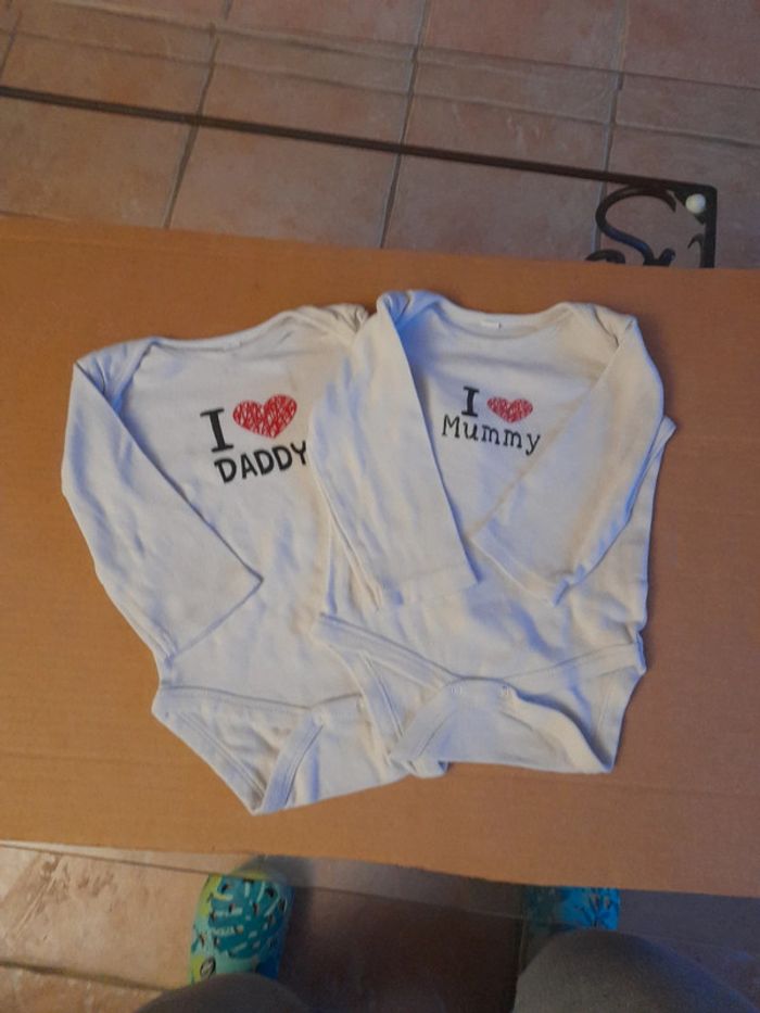 Lot 2 bodies Manches longues