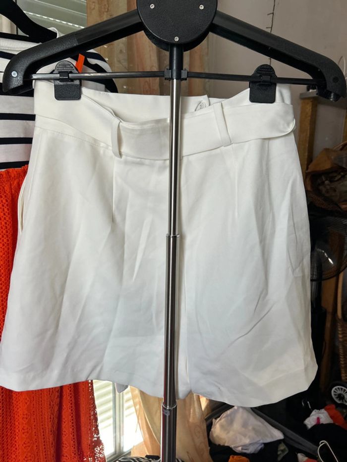 Short à ceinture crème - photo numéro 2