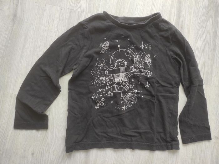 Tee-shirt garçon phosphorescent 5ans