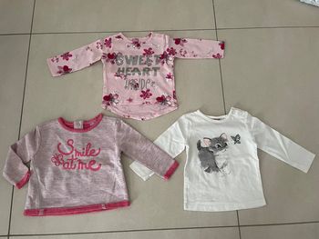 Pulls bébé fille 1 mois