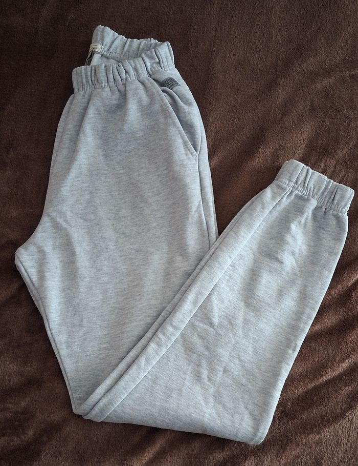 Jogging Pull & Bear gris clair taille xs - photo numéro 8