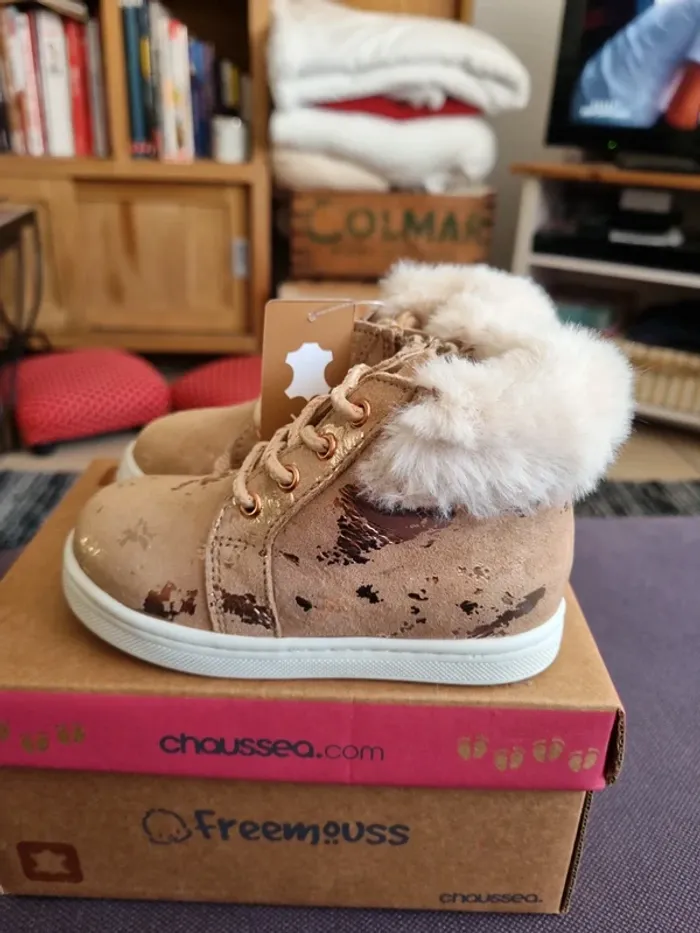 Bottines Chaussea Freemouss cuir neuves - photo numéro 2