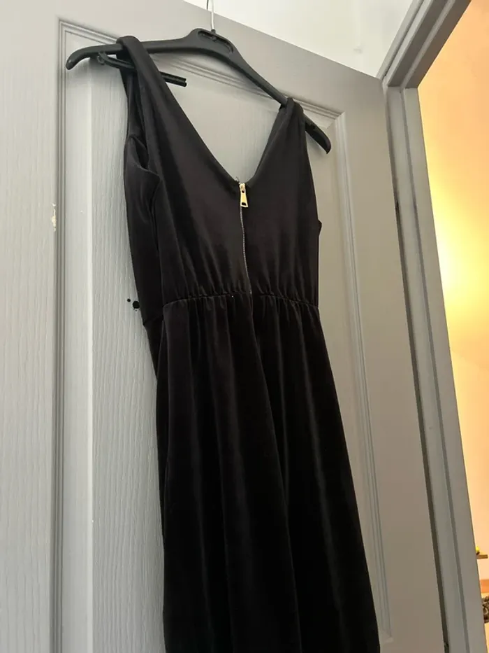 Robe de soirée très classe - photo numéro 4