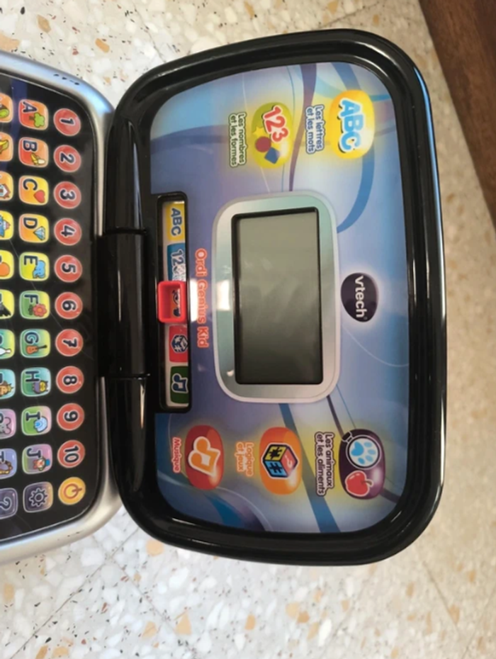 petit ordinateur interactif genius kids - photo numéro 3