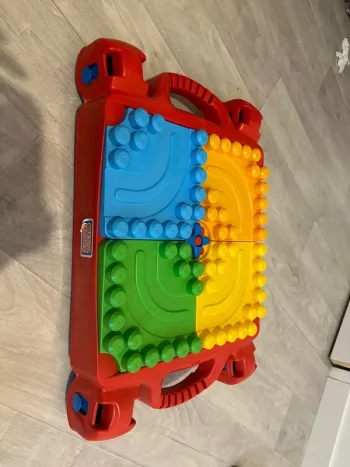 Table megablock