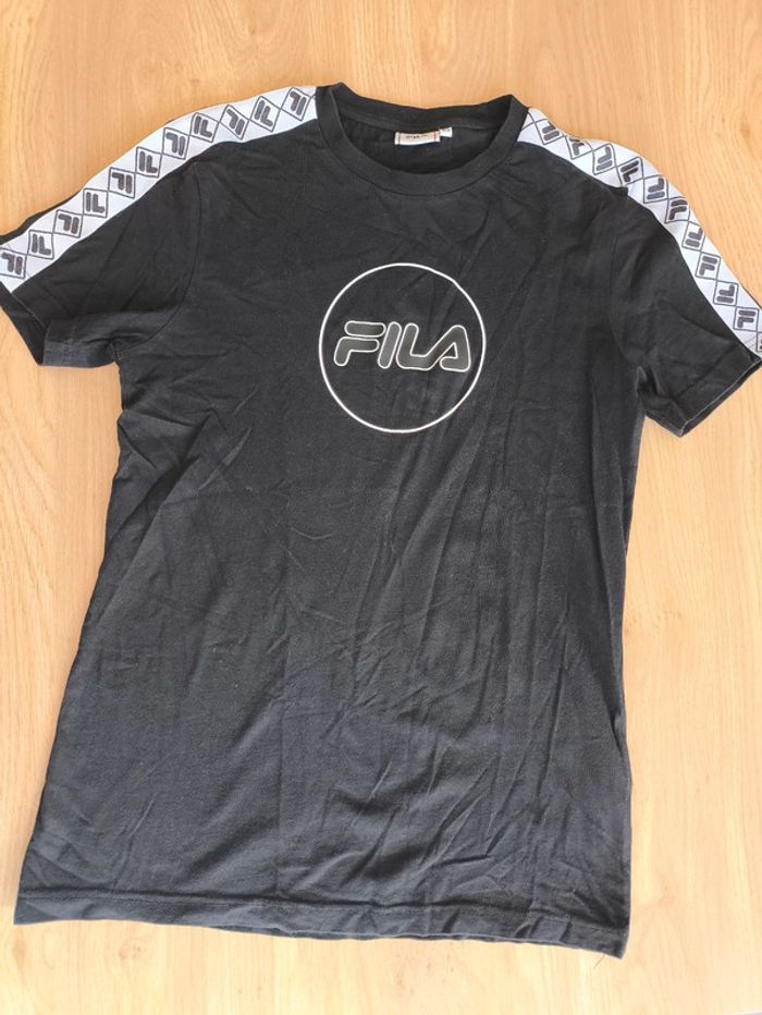 Tee-shirt Fila taille xs