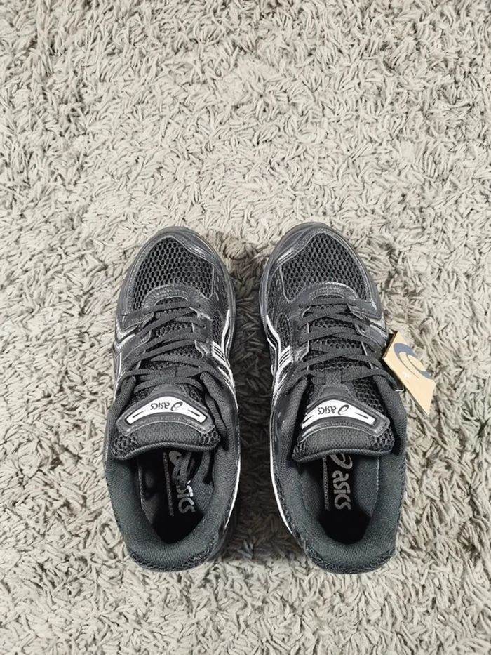 Asics Gel Kayano 14 Taille 42.5 - photo numéro 2