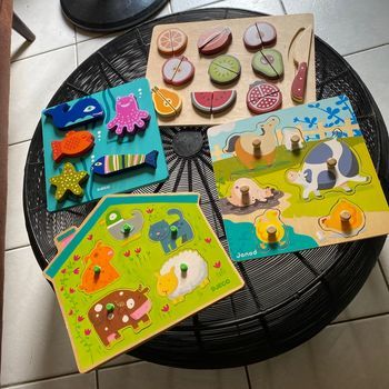 Lot puzzle bois Jarod et djeco