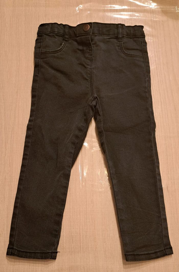 Jeans kiabi noir 36 mois fille
