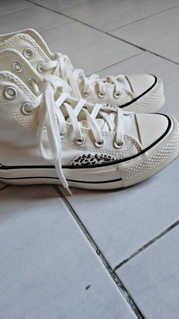 Converse plate-forme édition limitée léopard