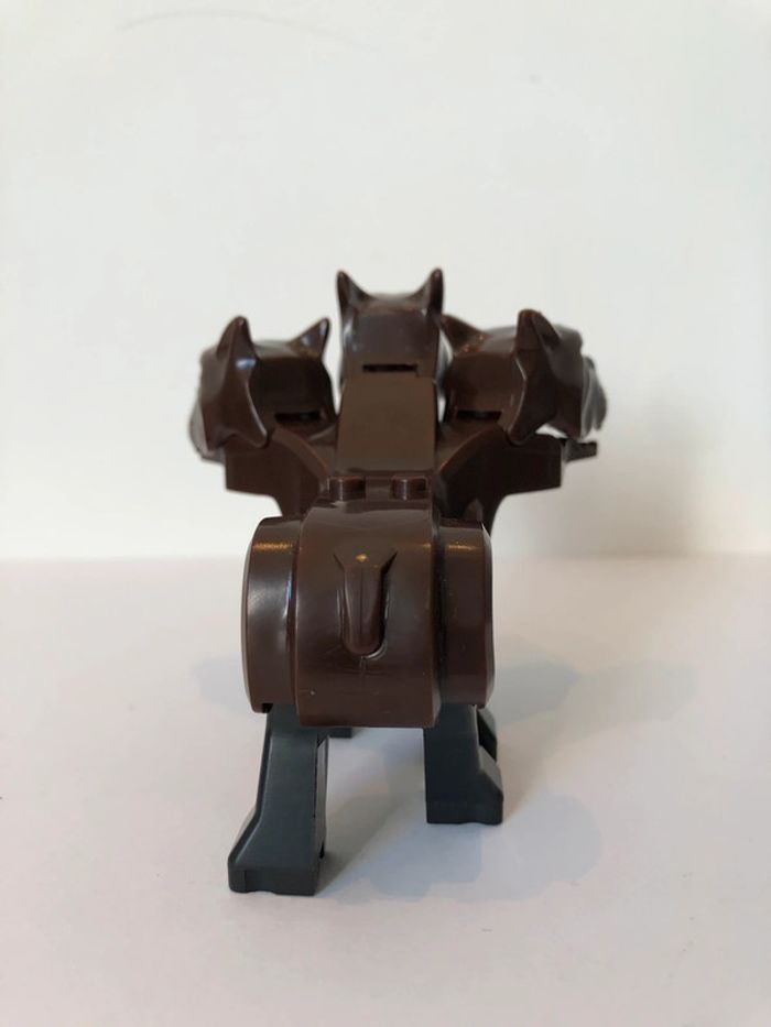 Figurine type lego le chien à 3 têtes. Harry Potter - photo numéro 6