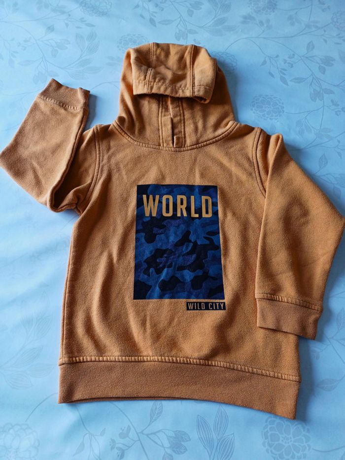 Sweat à capuche taille 6 ans - photo numéro 2