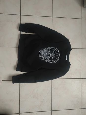 Sweat tête de mort