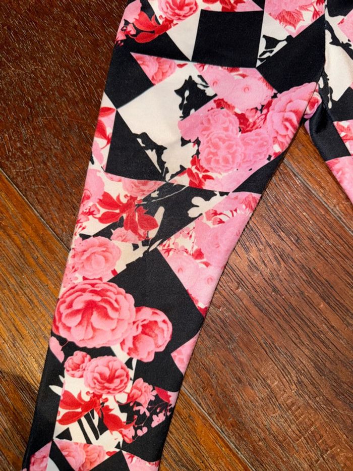 T-shirt et legging Nike 2 ans - photo numéro 3