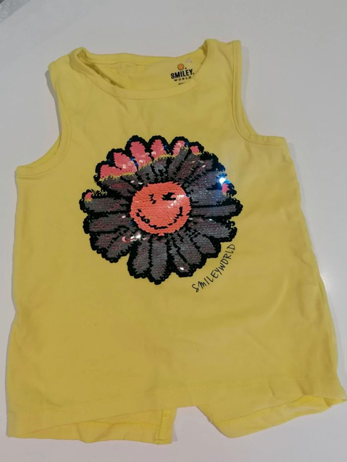 Débardeur smiley world T 3 ans 👧🏻