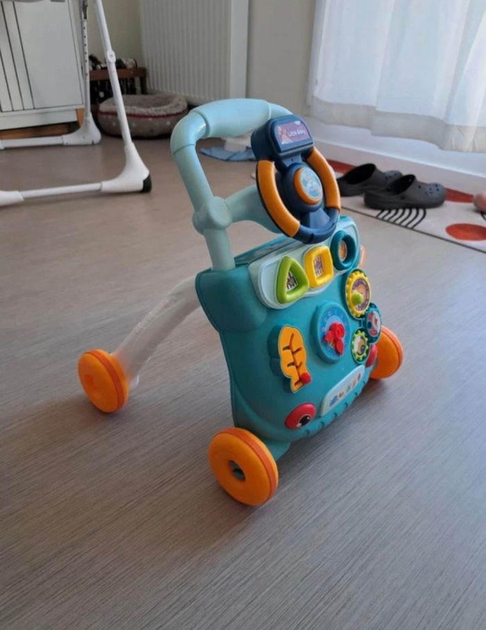 Trotteur d'éveil interactif pour bébé - photo numéro 2