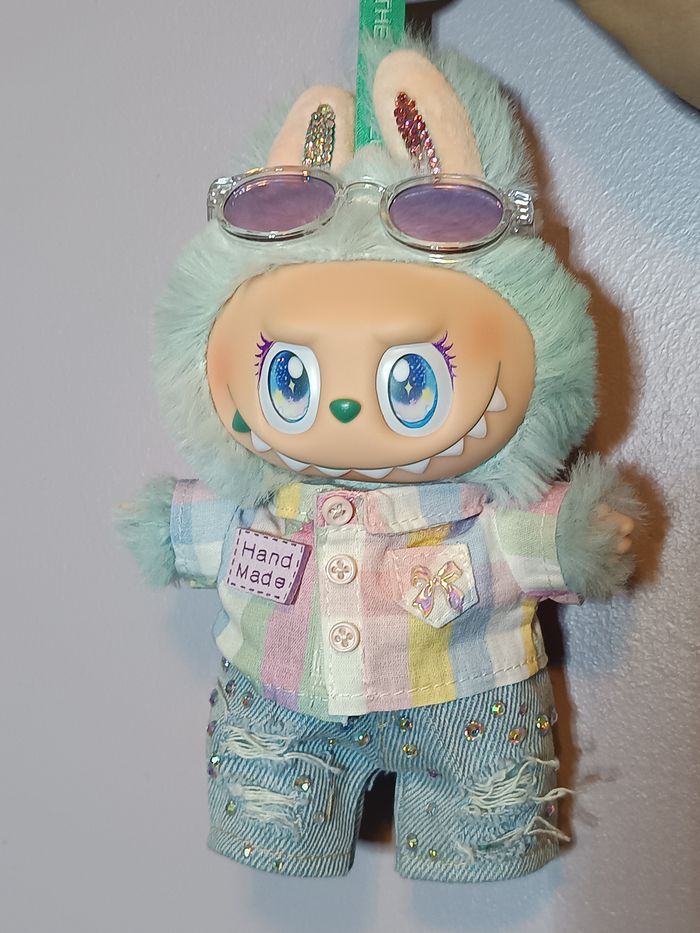 Labubu serenity rainbow glow custom - photo numéro 3