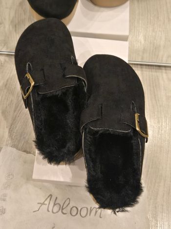 Mules noires fourrées à plateforme P38/39 neuves