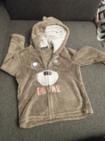 Veste à capuche