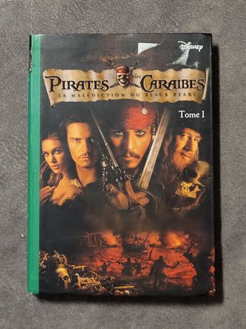 Pirates Des Caraïbes Tome 1 - La Malédiction Du Black Pearl Pascal Loubet (Traduction)