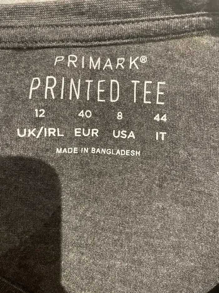 TEE shirt col V Primark taille 40 - photo numéro 6