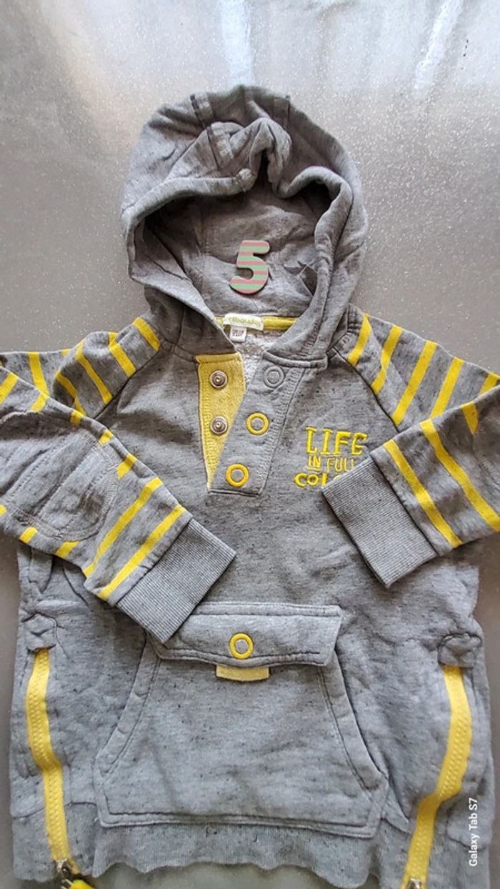 Sweat à capuche