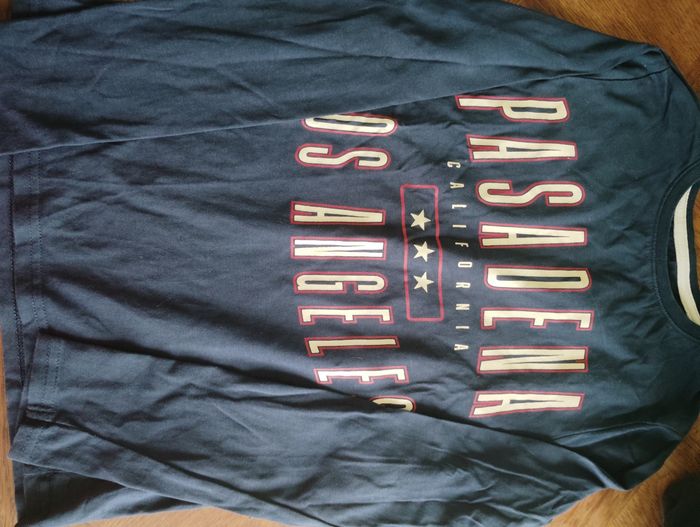 Lot pulls et Tee shirt manches longues - photo numéro 8