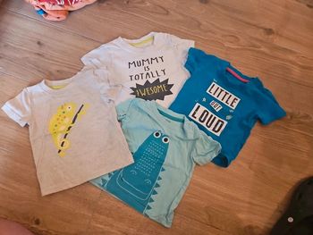 Lot de 4 Haut bebe