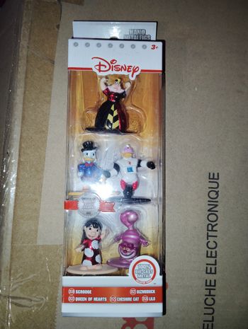 Figurines métal Disney 