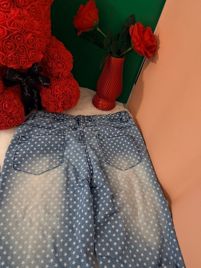 💙 Jean bleu imprimé étoiles – Taille 12 ans – 5€ - photo numéro 3