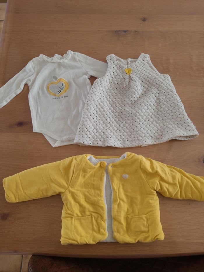 Ensemble obaibi robe gilet body 6 mois