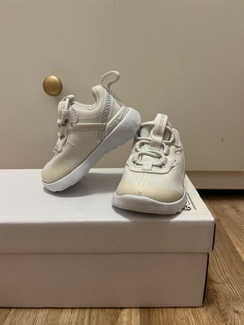 Baskets chaussure bébé naissance mixte unisexe nike