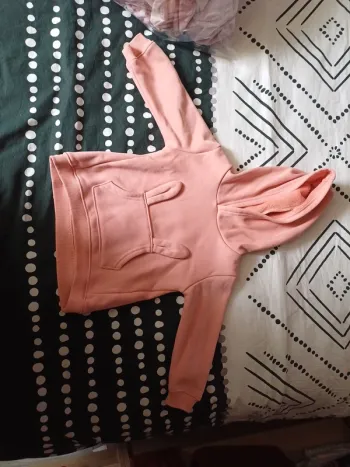 Sweat à capuche kiabi 18 mois