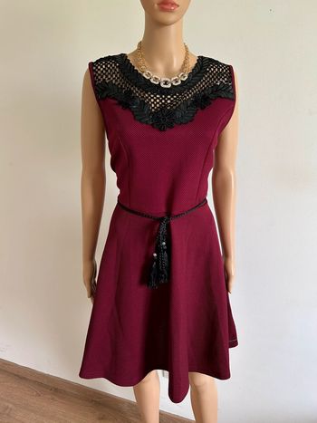 Robe bordeaux et noire neuve sans manches Jus d’Orange taille 2