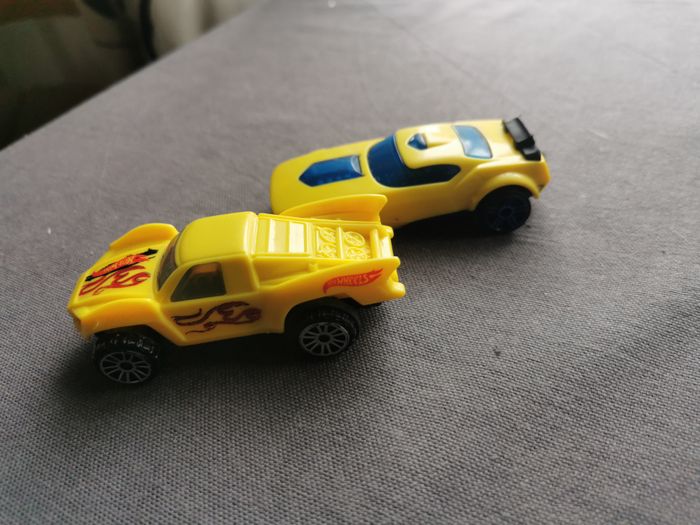 Lot voitures Hot Wheels (collaboration McDonald’s 2016) - photo numéro 5