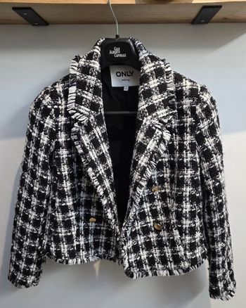 Veste courte noire/blanche ONLY 38