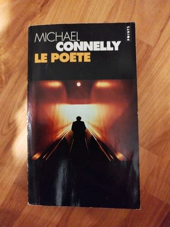 Livre "le poète" de Michael connelly