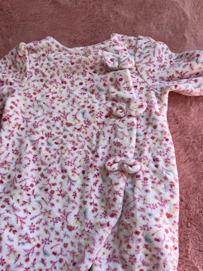 Lot 4 pyjamas bébé fille 9 mois - photo numéro 3