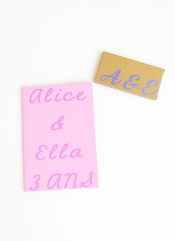 Cahier à colorier  et crayon de couleur