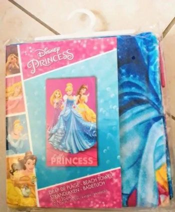 Drap de plage Little Princesses Disney 100% coton neuve ds emballage